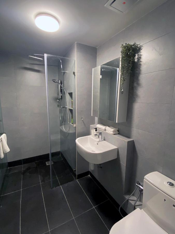 Jesselton Quay By Bunga Raya Homes Kota Kinabalu Eksteriør billede